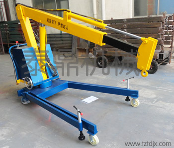 手動(dòng)旋轉電動(dòng)升降吊車(chē)
